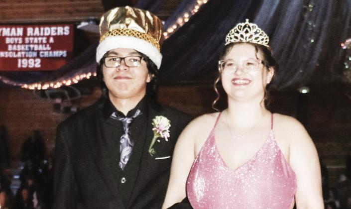 Lyman High School Junior Class celebrated prom on Saturday, April 6th with an undersea theme titled “Poseidon’s Paradise”. This year’s junior class prom king and queen were Jimmy Biggers (right) and Justice Zirpel (left). View more prom pictures on pages 7 and 8.